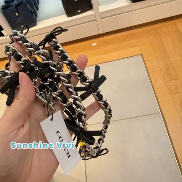 NWT Bundle Coach Chain Strap Bows Silver/Black cy260 & CY677 Large Maggie Sand - Picture 3 of 12